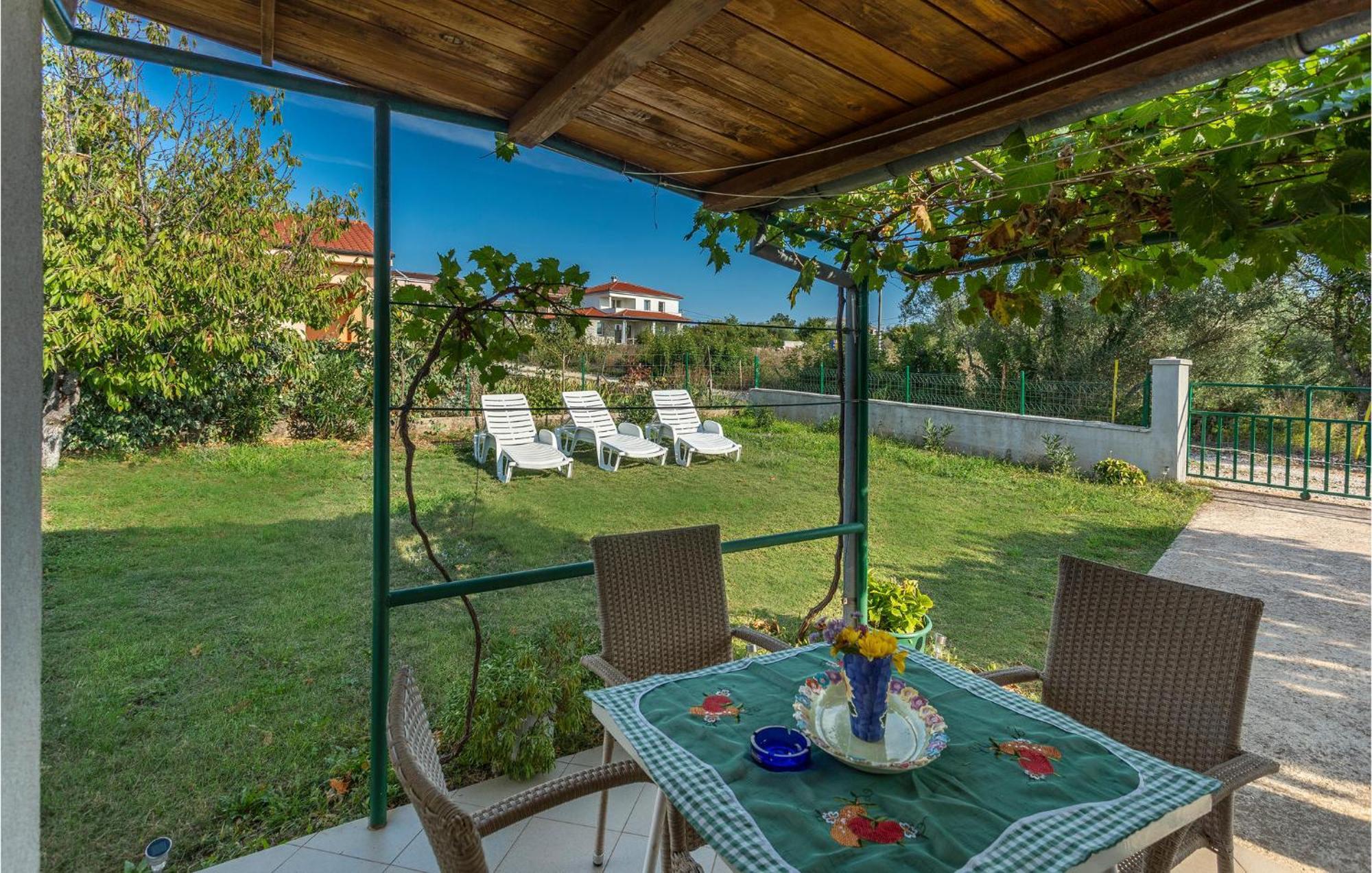 1 Bedroom Beautiful Apartment In Linardići المظهر الخارجي الصورة